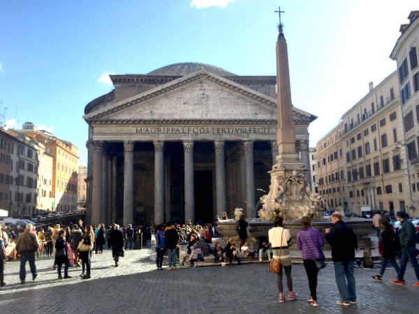 Attractions in Rome: Pantheon – Grandeur of ancient Rome