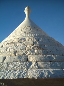 Alberobello, Apulia: Cone-shaped roof