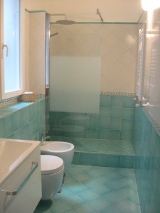 Vietri_Ceramics_Bathroom