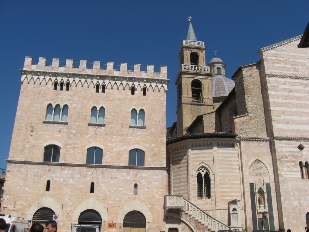 Umbria Towns - Foligno Main Piazza