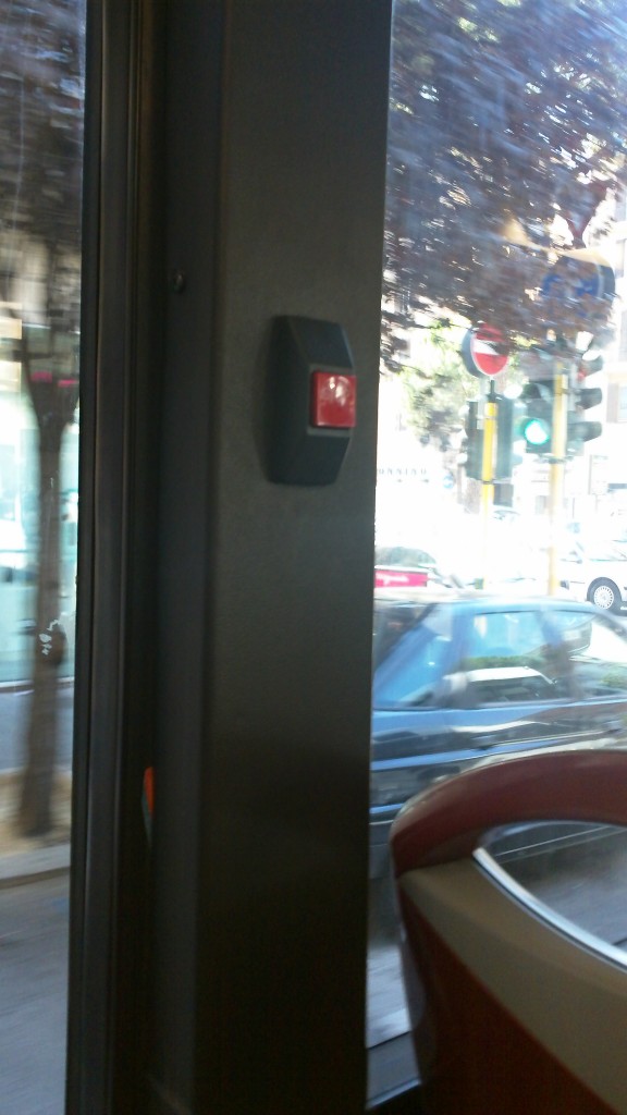 Public Transport in Rome - Press the button