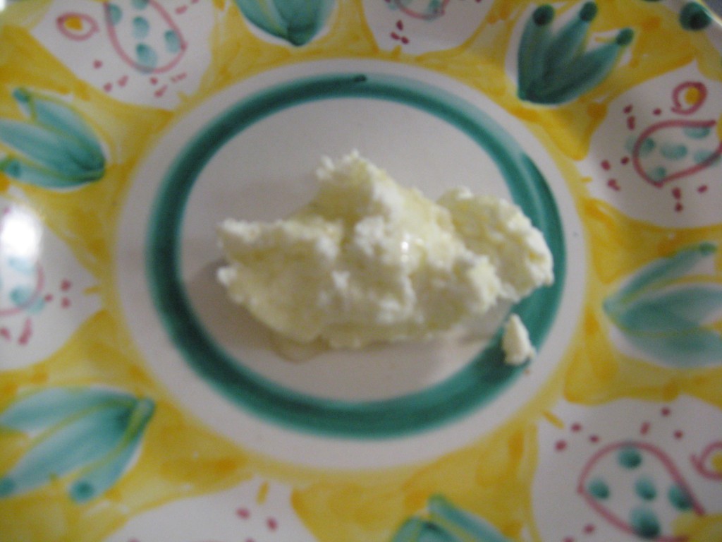 Homemade Ricotta - Freshly Made Ricotta With Honey