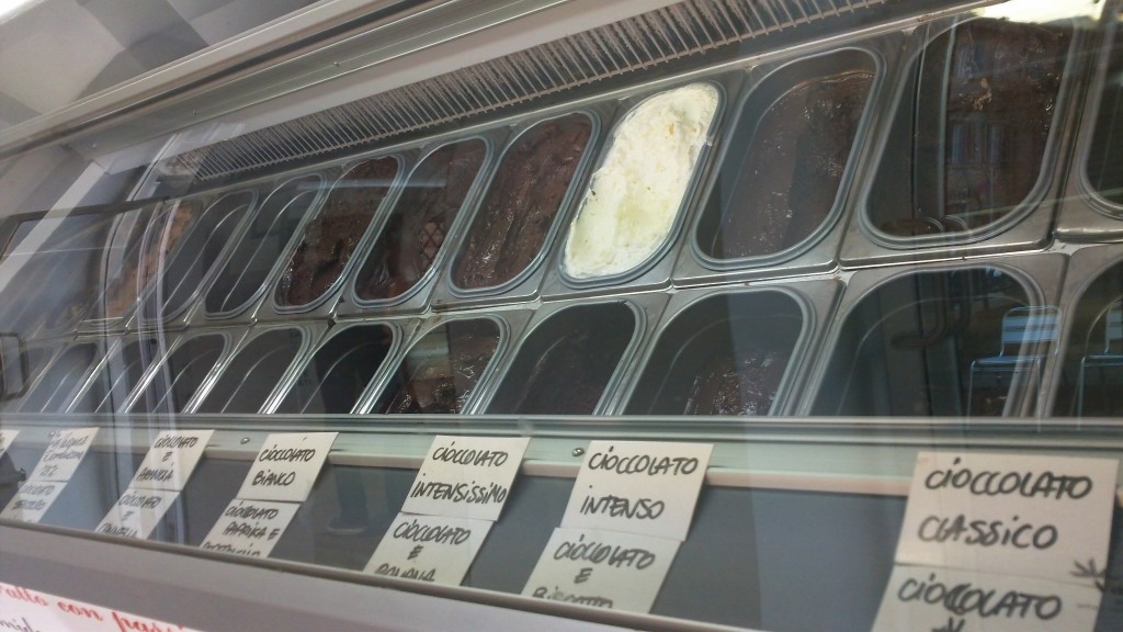 More Gelato in Rome: Il Gelato - Chocolate Flavors