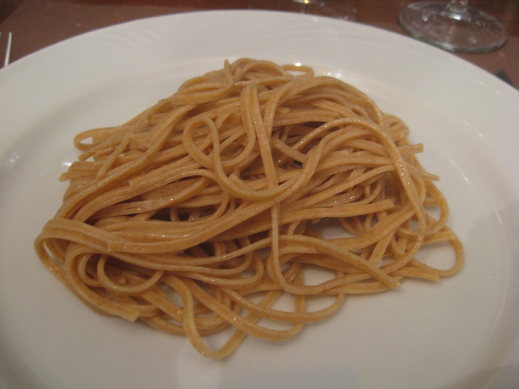 Pasta dinner in Rome: Tasting the Pasta