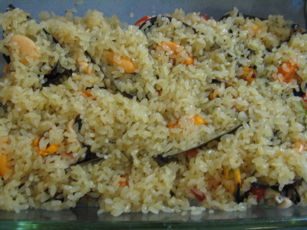 Seafood recipe: Potato, rice and mussels - Step 6