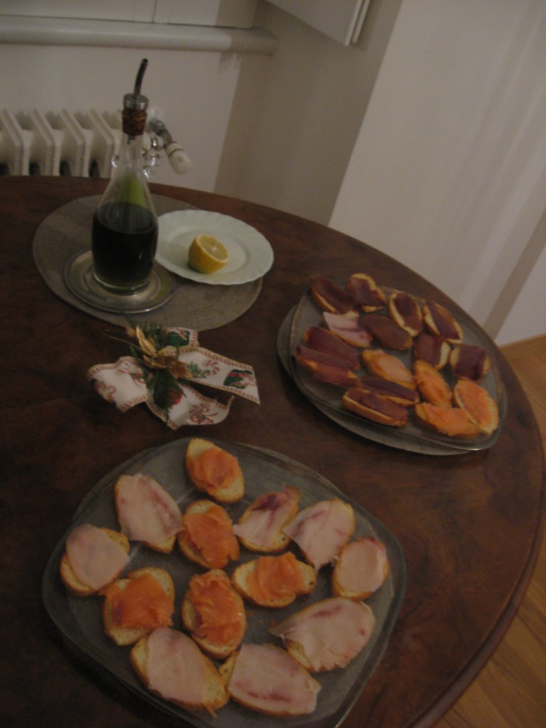 Christmas in Rome: Appetizer_Crostini