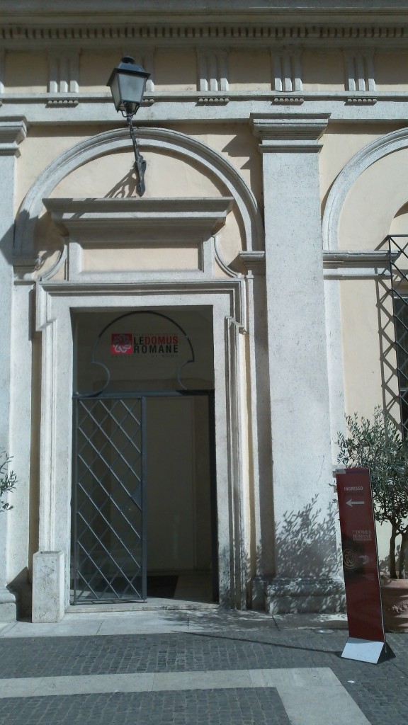 Attraction in Rome: Palazzo Valentini - Entrance to Le Domus Romane