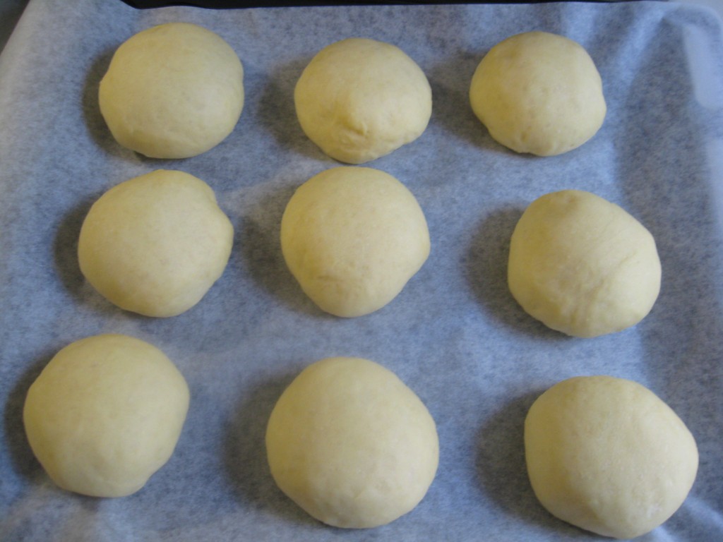 Brioche recipe: Let them rise again