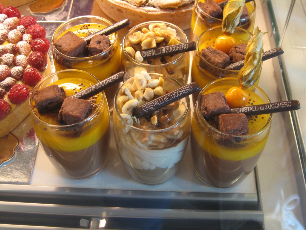 sweet treats near circo massimo: cristalli di zucchero - chic