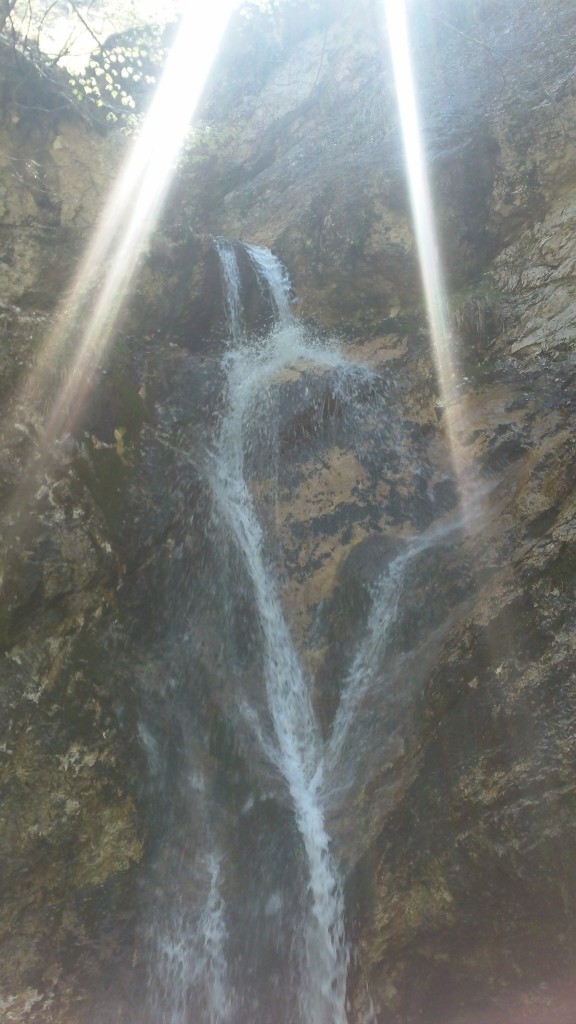 Abruzzo National Park: Tre Cascate Waterfall