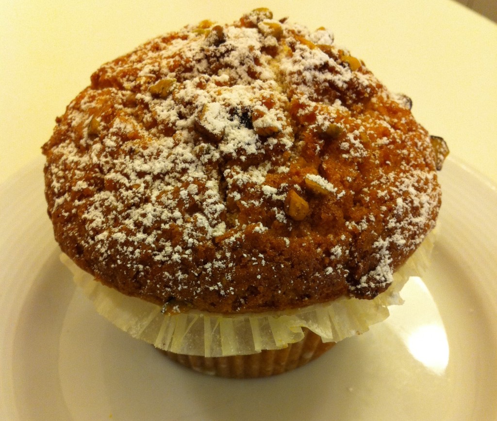 Sweety Roma - Vegan Carrot and Pistachio Muffin