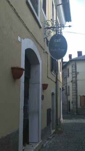 Bed and Breakfast in Pescasseroli : Via della Piazza