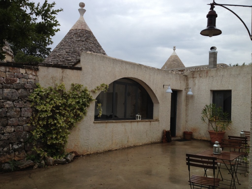 Staying in a Trullo in Puglia - Grounds