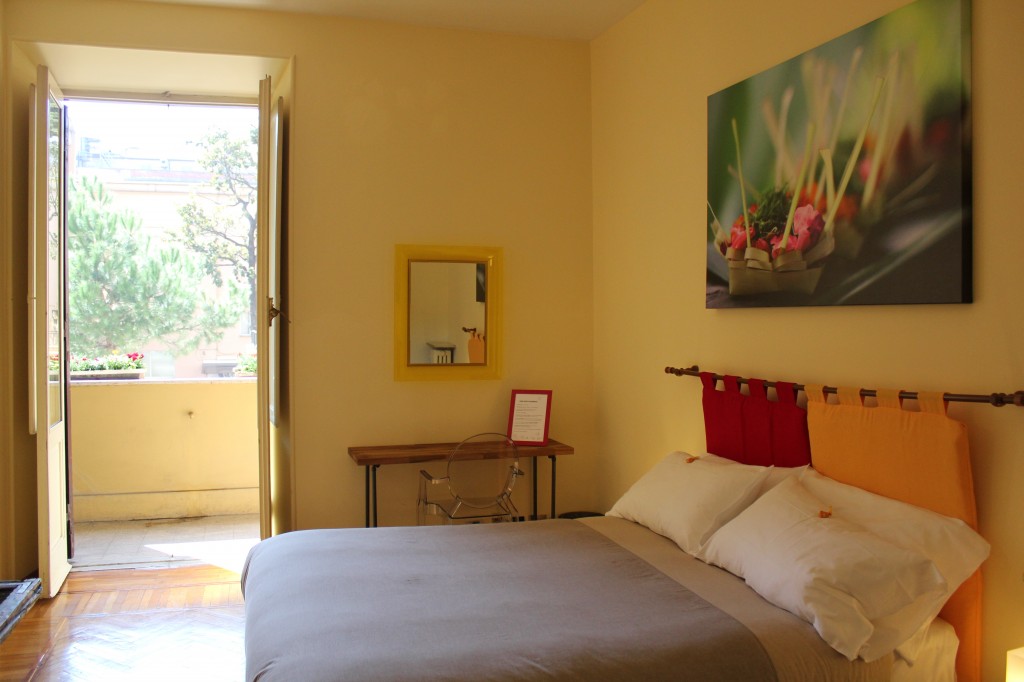 Budget Accommodation in Rome - The BeeHive - The Sweets