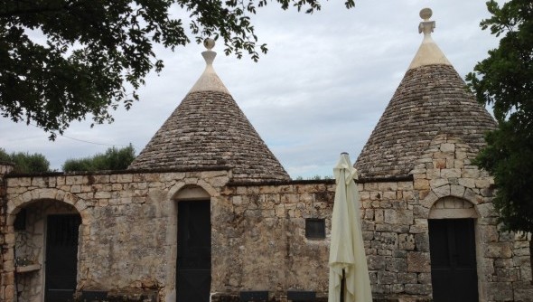 Staying in a trullo in Puglia - Featured