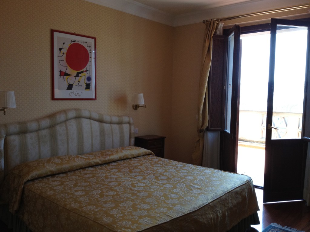 Todi - Hotel Bramante - Bedroom