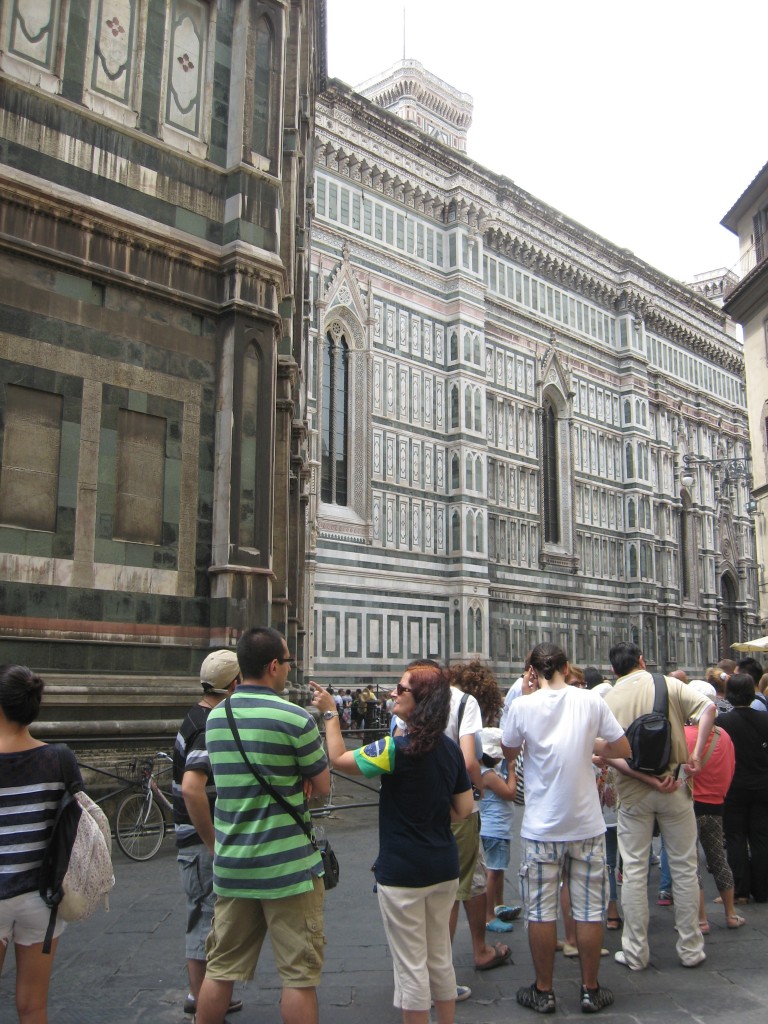 Lines at the Duomo - Walking Tour of Florence, Italy