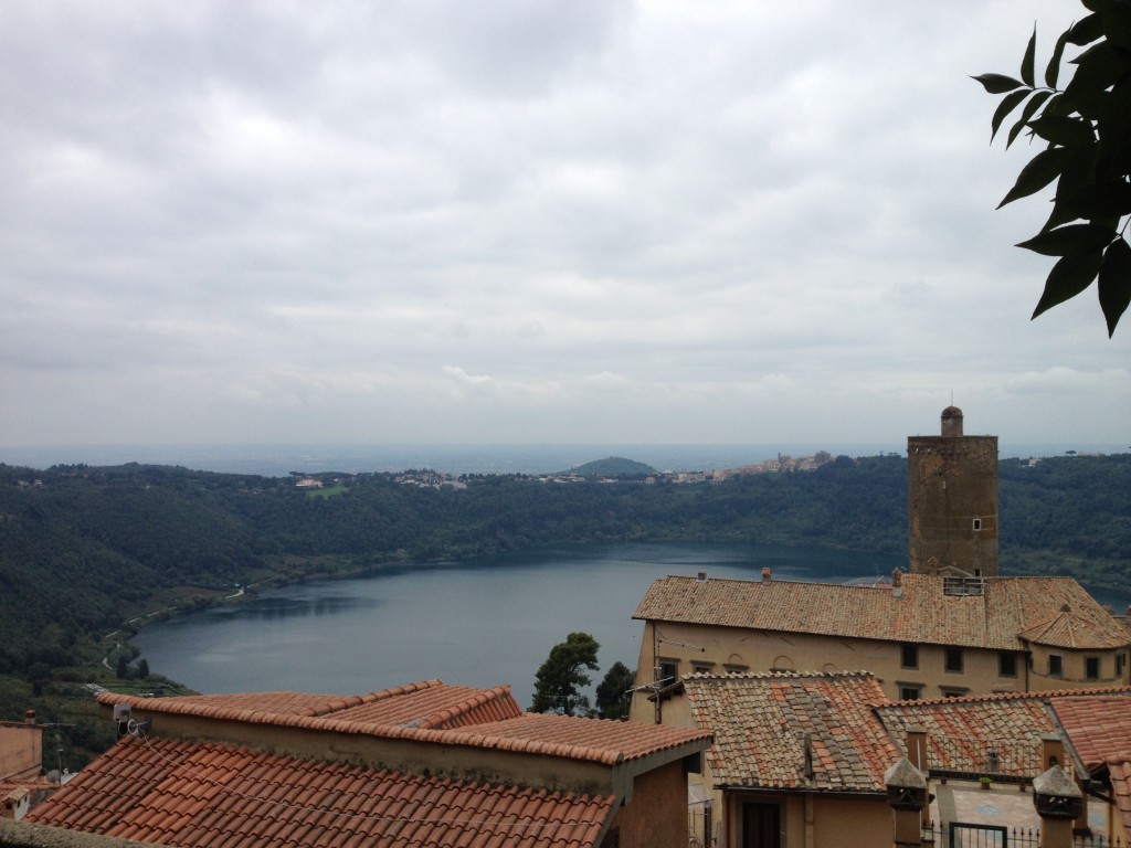 Day trip from Rome: Gorgeous view of Lake Nemi