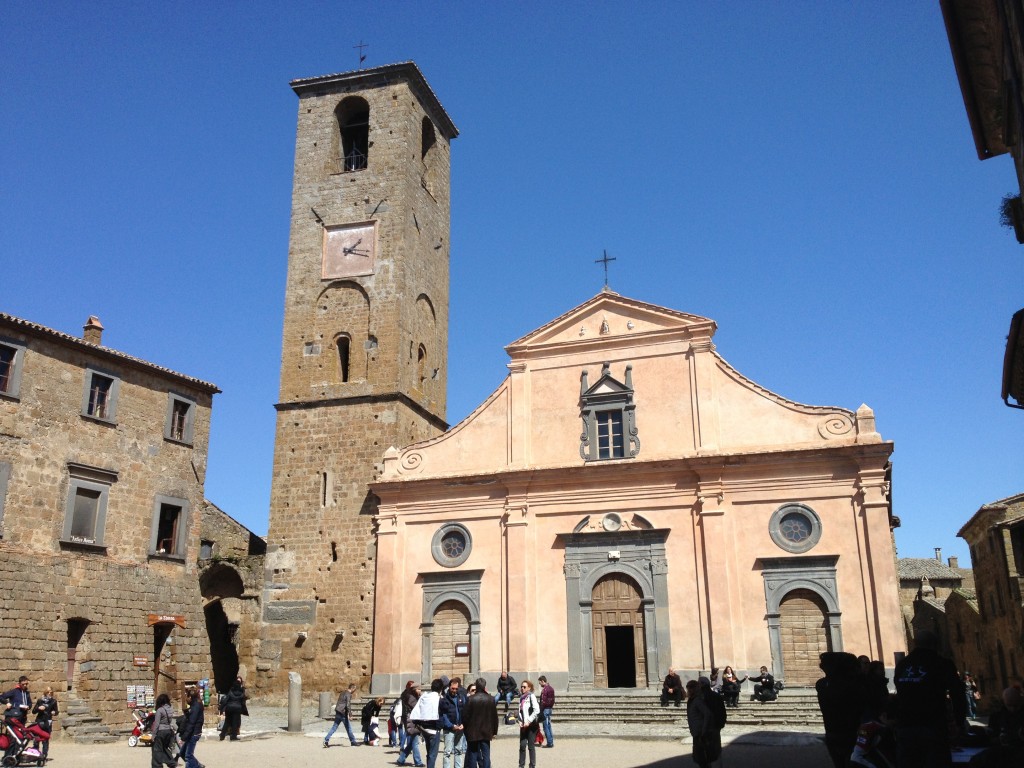 Civita di Bagnoregio - Main Piazza