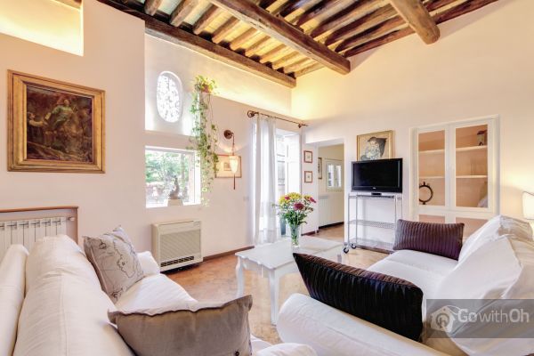 Rome apartment rentals near Pantheon, Rome - GowithOh