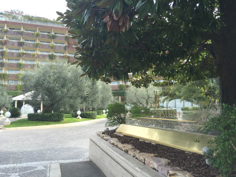 Rome Cavalieri entrance | BrowsingRome.com